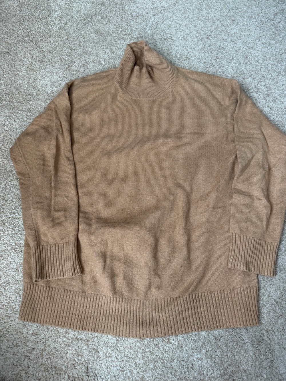 Banana Republic Women’s Camel Tan oversized Turtleneck Sweater